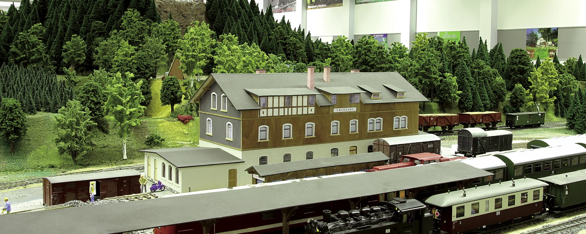 &bdquo;Modellbahnland Erzgebirge&ldquo; in Sch&ouml;nfeld